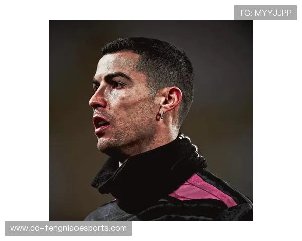 足球球星痞帅魅力大揭秘 他如何在赛场外也引领潮流 足球球星痞帅魅力大揭秘 他如何在赛场外也引领潮流